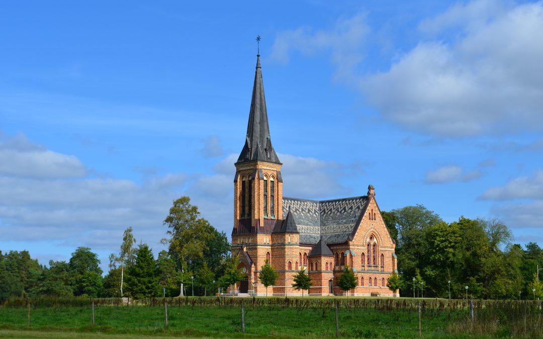 Välkomna till sommardag med pilgrimsvandring